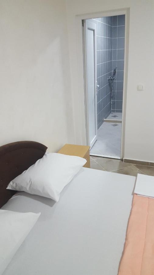 Apartments Avdic Sutomore Exterior photo